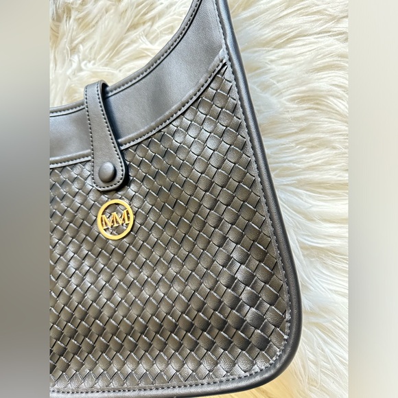 NEW faux leather crossbody bag - Picture 4 of 11